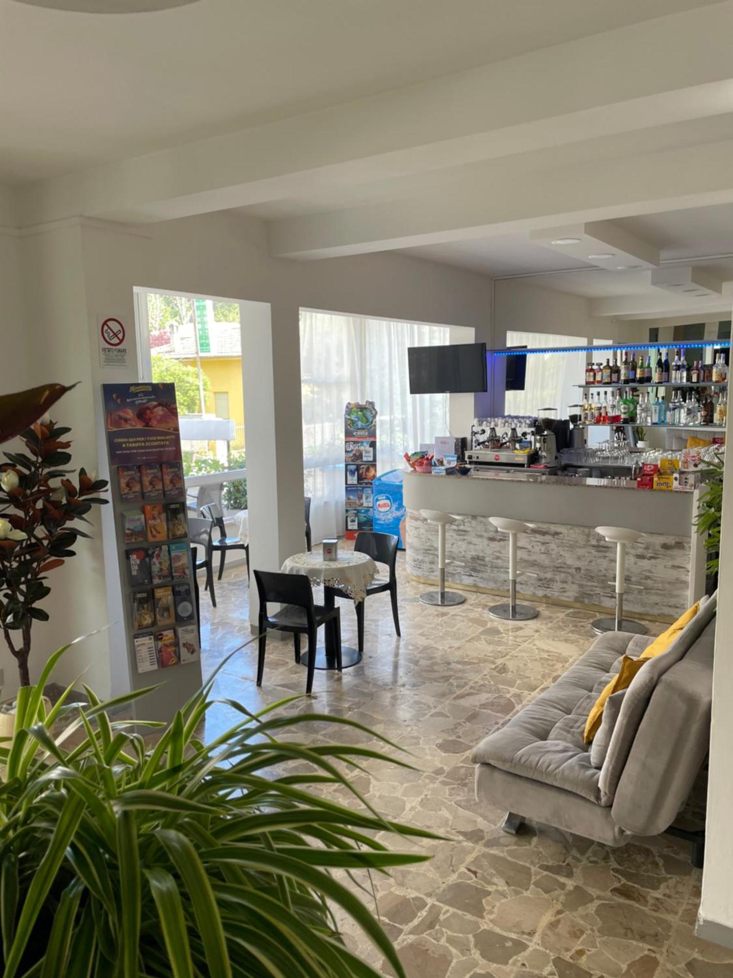 Hotel Barbiani Riccione Dış mekan fotoğraf