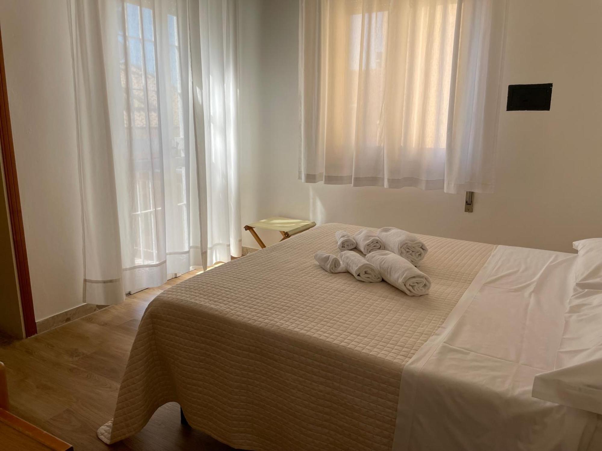 Hotel Barbiani Riccione Dış mekan fotoğraf