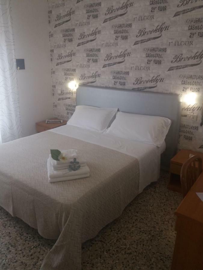 Hotel Barbiani Riccione Dış mekan fotoğraf